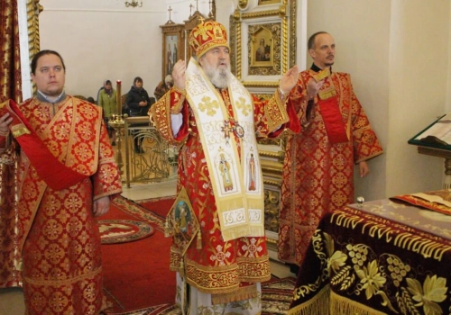 Епископ Вяземский и Гагаринский Сергий совершил Божественную литургию в Неделю 2-ю по Пасхе (Антипасхи), Ап. Фомы