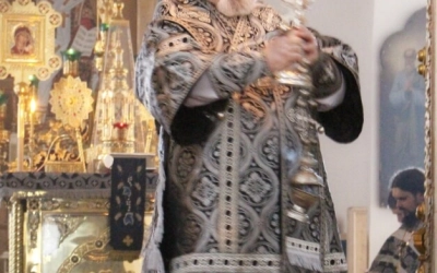 Епископ Сергий совершил Литургию Преждеосвященных Даров в Троицком соборе