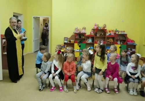 День знаний отметили в сафоновском детском саду «Радость моя»