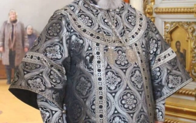 Епископ Сергий совершил Литургию Преждеосвященных Даров в Троицком соборе