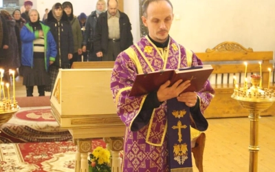 служение Епископа Сергия в день памяти Вмч. Фео́дора Ти́рона и блж. Матро́ны Московской