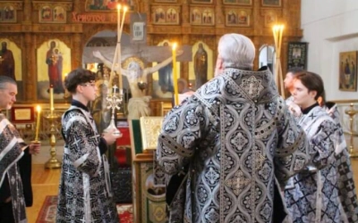 Епископ Сергий совершил чинопоследование Пассии