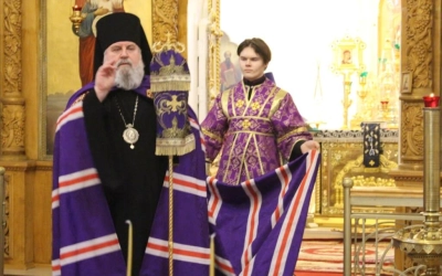 Епископ Сергий совершил чинопоследование Пассии