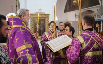 служение Епископа Сергия накануне Недели 4-ой Великого поста