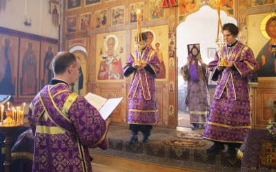 служение епископа Сергия в Неделю 5-ю Великого поста, день памяти прп. Марии Египетской