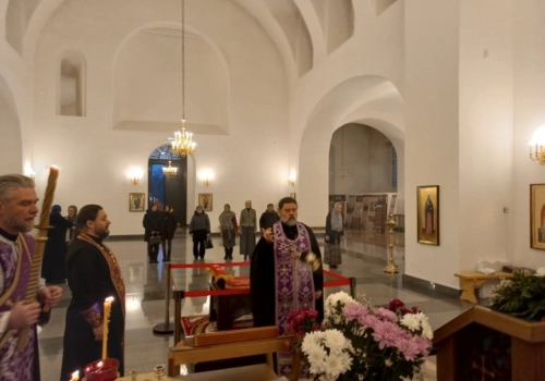 Чудотворная икона Рождества Христова с частицей яслей Богомладенца прибыла в Благовещенский собор города Гагарина