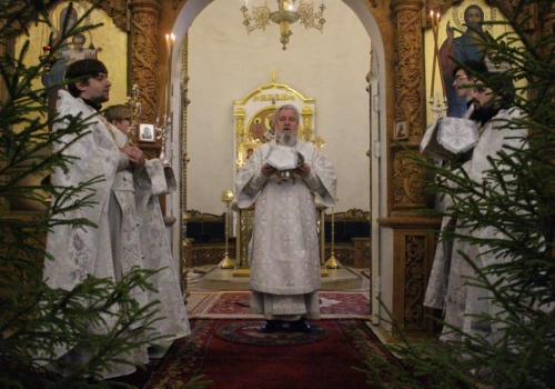 В преддверии Рождества Христова Епископ Сергий совершил богослужения Рождественского сочельника