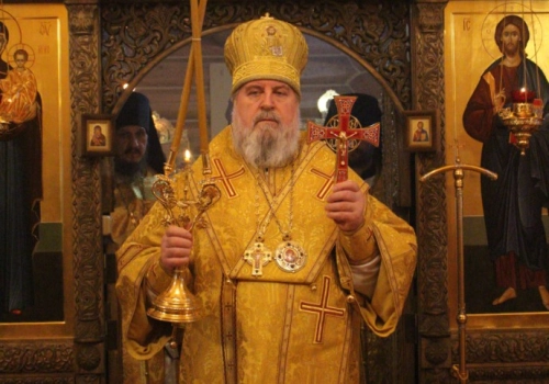 Владыка Сергий совершил Божественную Литургию в Свято-Владимирском монастыре на истоке Днепра