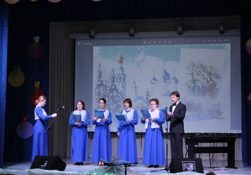 Праздничный Рождественский концерт в дерене Дугино Сычевского района.