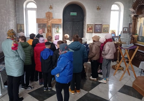 Экскурсия по храму для школьников