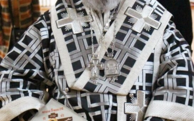 служение Епископа Сергия в Великую Субботу