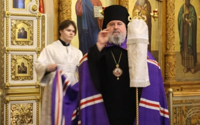 служение Епископа Сергия в праздник Светлого Христова Воскресения