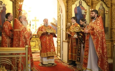 служение Епископа Сергия в праздник Светлого Христова Воскресения