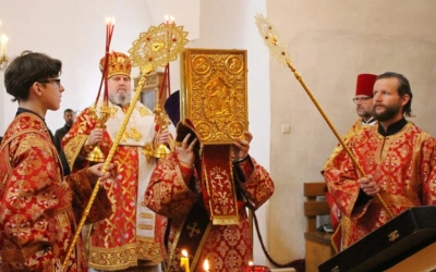 служение Епископа Сергия в день Престольного праздника