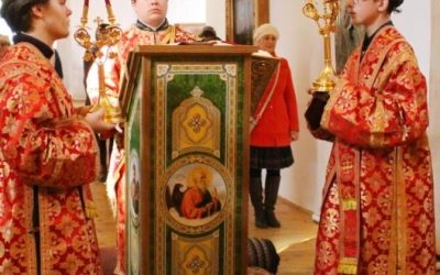 служение Епископа Сергия в день Престольного праздника