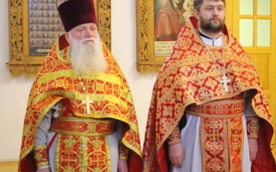 служение Епископа Сергия в день памяти иконы Божией Матери