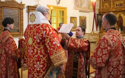 служение Божественной литургии в день Великой Победы