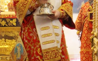 служение Божественной литургии в день Великой Победы