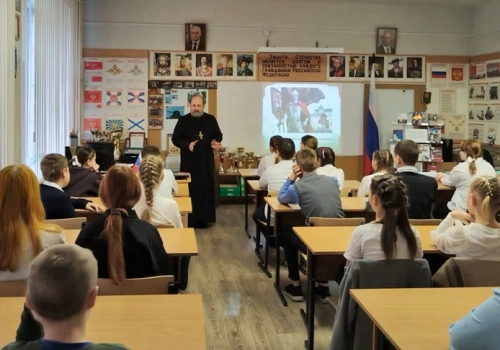 В школе №8 г. Вязьмы в рамках Рождественских чтений состоялся открытый урок