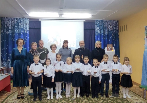 Священник принял участие в открытом занятии в детском саду