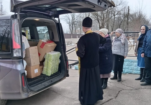 Прихожанами Сафоновских храмов отправлена гуманитарная помощь для раненых защитников Родины