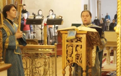 Служение Епископа Сергия в день празднования иконы Божией Матери