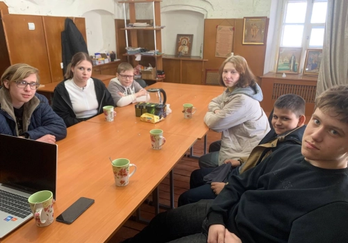 В Культурно-просветительском центре города Вязьма состоялась очередная встреча с православной молодежью