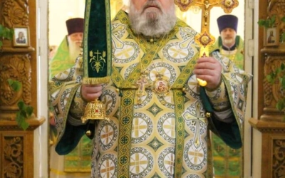 служение Епископа Сергия в праздник Святой Троицы