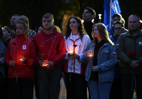 День памяти и скорби. Архипастырь принял участие в мемориальной акции «Свеча памяти»
