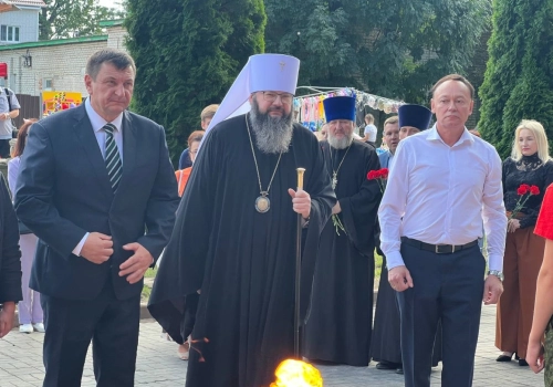 Митрополит Исидор принял участие в торжествах по случаю 860-летия пгт. Красный