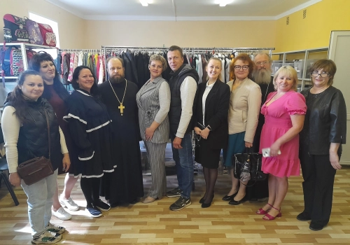 Состоялось открытие гуманитарного склада Сафоновского благочиния