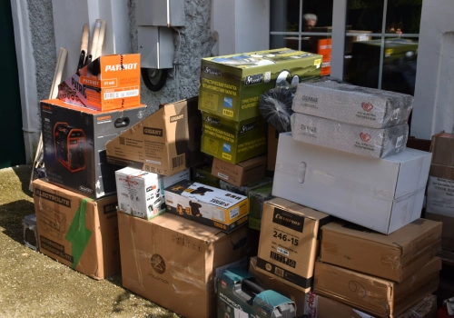 Не менее 3,5 тонн полезного груза собрано в Вяземской епархии в рамках благотворительного Успенского сбора.