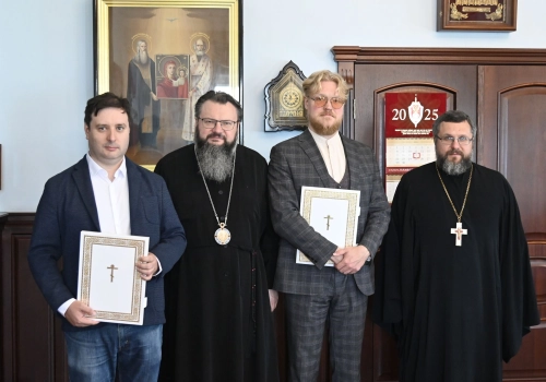 Встреча митрополита Исидора с исполнительным директором журнала «Фома» и ведущим подкаста «Минутная история»