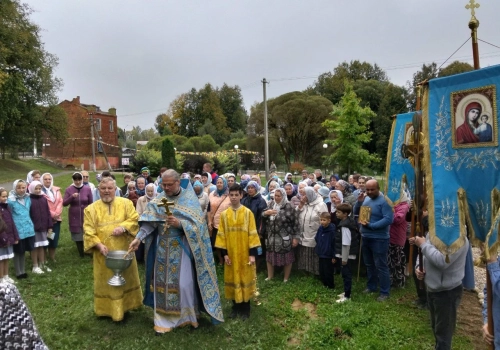 Престольный праздник в храме Рождества Пресвятой Богородицы г. Вязьмы