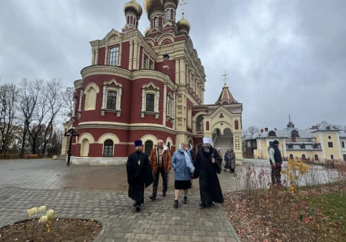 Владыка Исидор возглавил молебен на призывание помощи Божией на всякое доброе дело в храме в честь Тихвинской иконы Божией Матери села Высокое