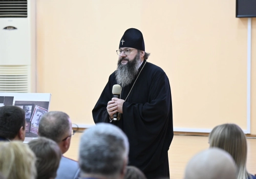 В КДЦ «Губернский» открылась фотовыставка «Мы помним ваши имена…»