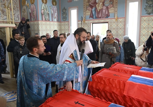 Митрополит Исидор совершил отпевание воинов Первой мировой войны
