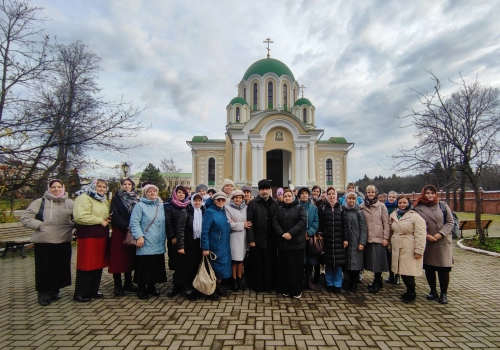 Паломническая поездка к святыням Тихоновой пустыни