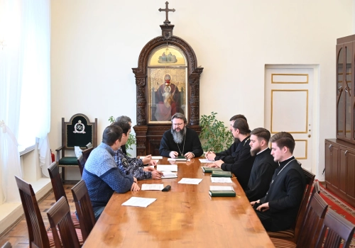 В Смоленском епархиальном Управлении состоялась встреча митрополита Исидора с представителями регионального Управления Росгвардии