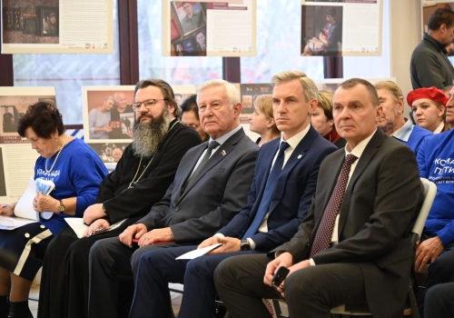 Архипастырь принял участие в IX отчетно-выборной конференции Смоленской областной общественной организации ветеранов (пенсионеров) войны, труда, Вооруженных Сил и правоохранительных органов