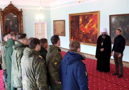 Встреча архипастыря с курсантами после Литургии в Неделю 24-ю по Пятидесятнице