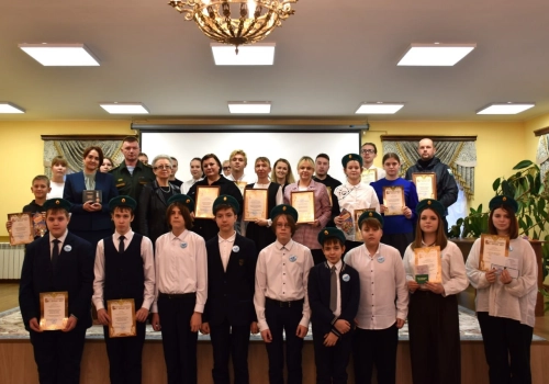 В актовом зале Управления Вяземской епархии состоялось торжественное мероприятие, посвящённое Дню волонтёра