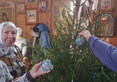 В Угранском благочинии состоялась акция «Рождественская ёлка желаний»