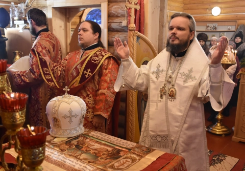 Владыка Алексий совершил Божественную литургию в день памяти блг. кнг. Иулиании Вяземской в с. Новый