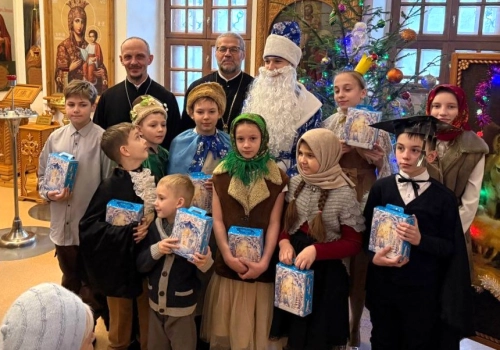 В храме Преображения Господня г. Вязьмы состоялся спектакль подготовленный воспитанниками воскресной школы