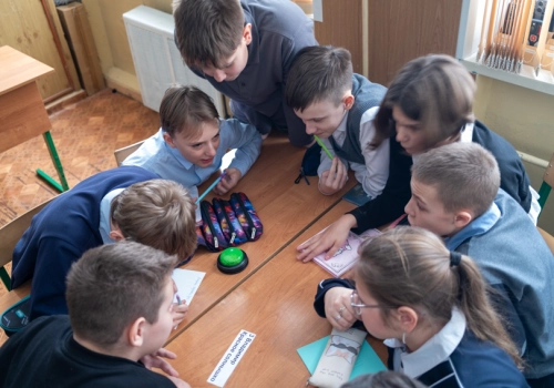 Священник принял участие в интеллектуальной исторической игре