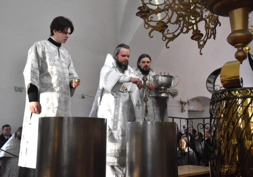 В праздник Крещения Господня вяземский архипастырь совершил Литургию в Свято-Троицком кафедральном соборе г. Вязьмы