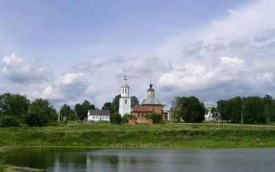 Храм Казанской иконы Божией Матери, Хмелита