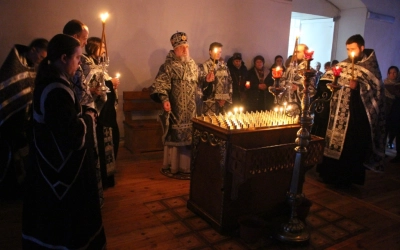 Утреня с чтением 12-ти Евангелий Страстей Христовых