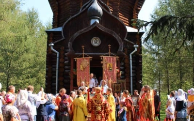 Сычевский район, Борисоглебское, храм святых князей страстотерпцев Бориса и Глеба.